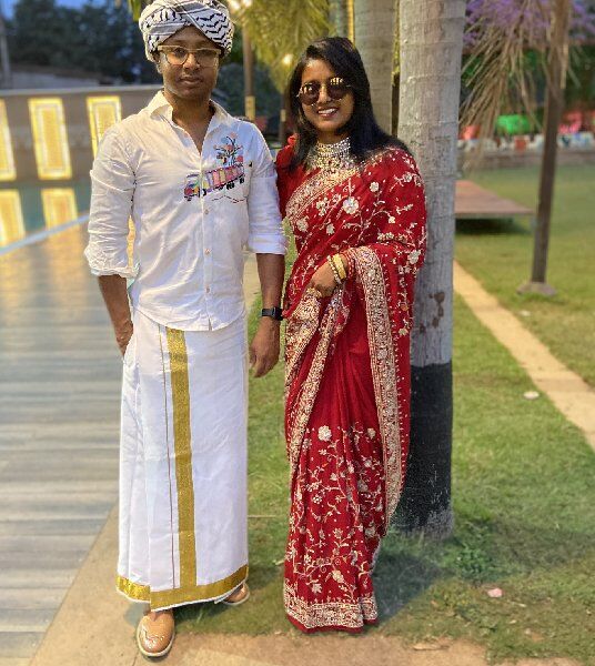 White lungi